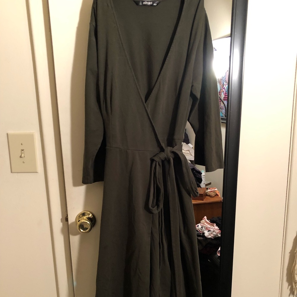 Eshakti wrap dress